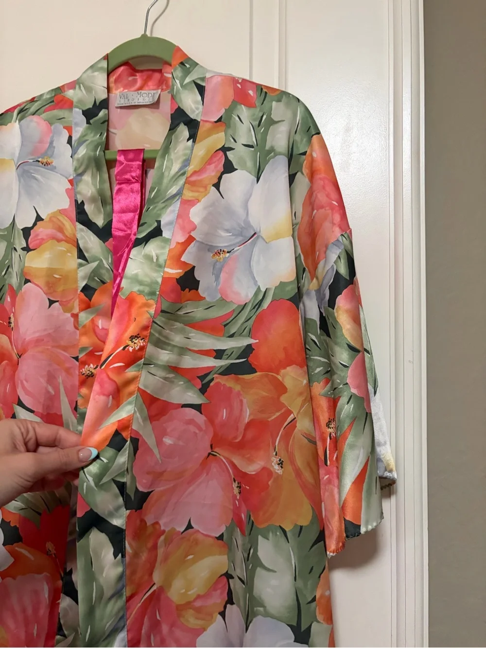 🌼🌸Vintage Old Money Floral Satin Kimono Robe🎀Made In The USA🌸🌼